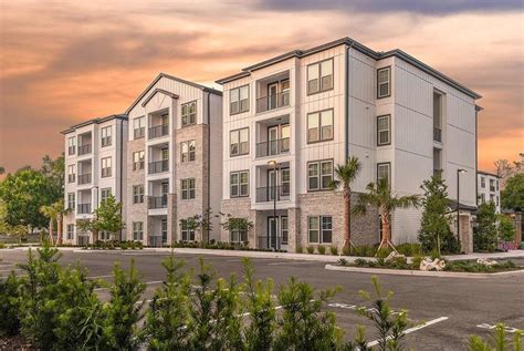 Aero on 24th - Aero on 24th (Aero) is a 550-bed, 176-unit student housing community located in Gainesville, FL, just a mile and a half from the University of Florida. During the 2019-2020 term, whilst battling the adversity surrounding COVID-19, Asset Living and Aero challenged GRO to manage the marketing operations and ad spend in the competitive Gainesville ...